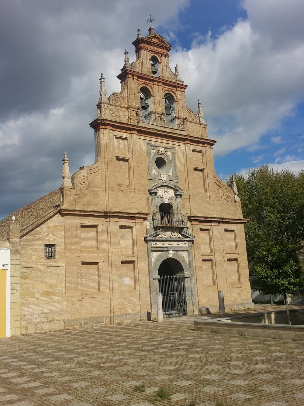 Foto secundaria del campus La Fuensanta