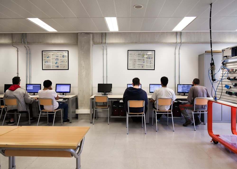 Foto secundaria del campus Zaraobe