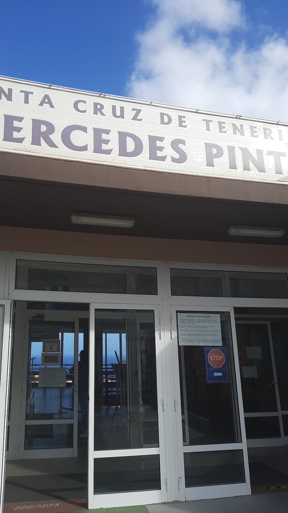 Foto secundaria del campus Santa Cruz De Tenerife Mercedes Pinto