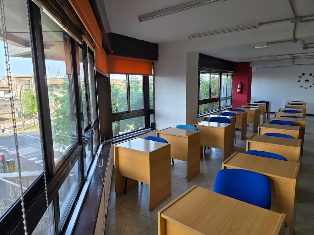 Foto secundaria del campus Chíos Formación