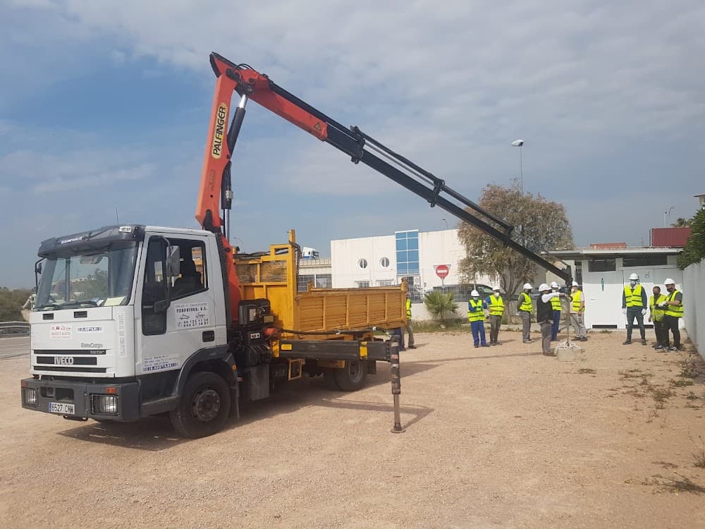 Mantenimiento Y Control De La Maquinaria En Buques Y Embarcaciones en Cf Folgado-port (Cf Folgado-port, Valencia): foto 2