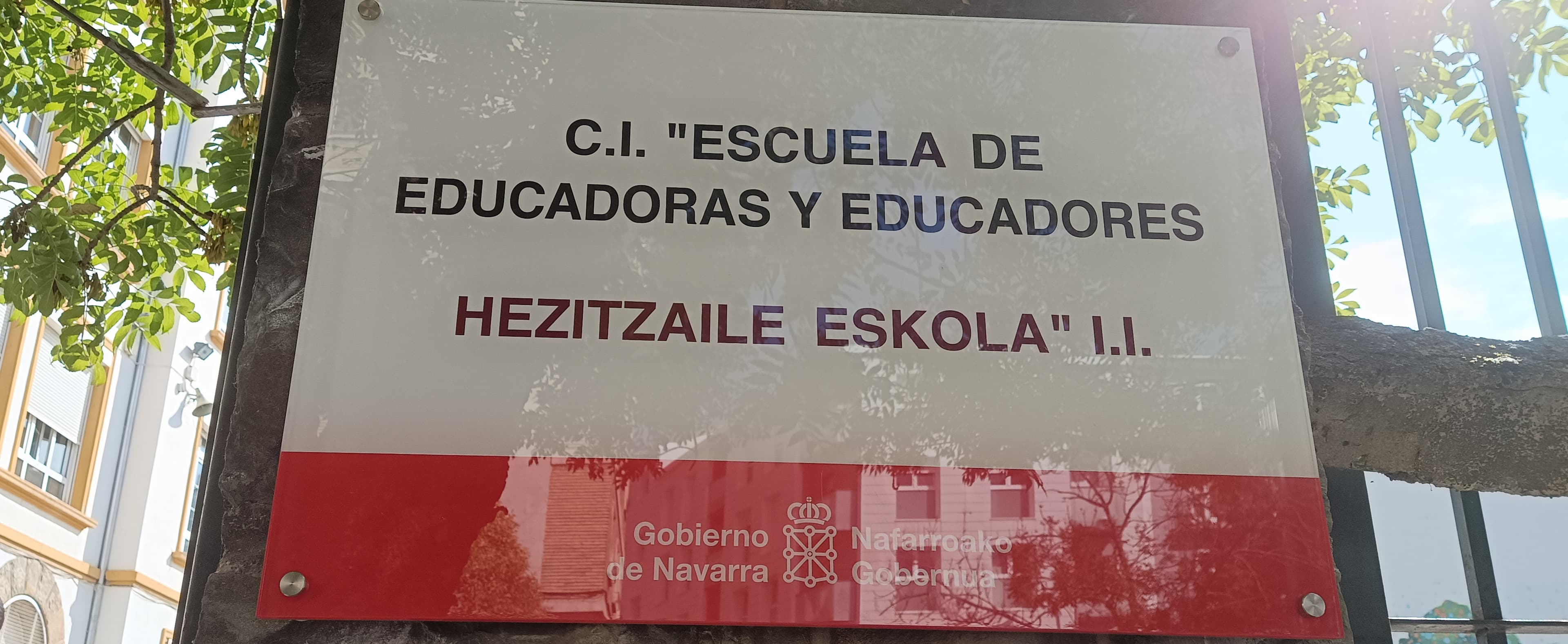 Escuela De Educadoras Y Educadores-hezitzaile Eskola
