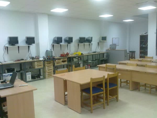 Atención A Personas En Situación De Dependencia en Global Centre D'estudis (Global Centre D'estudis, Manacor): foto 3
