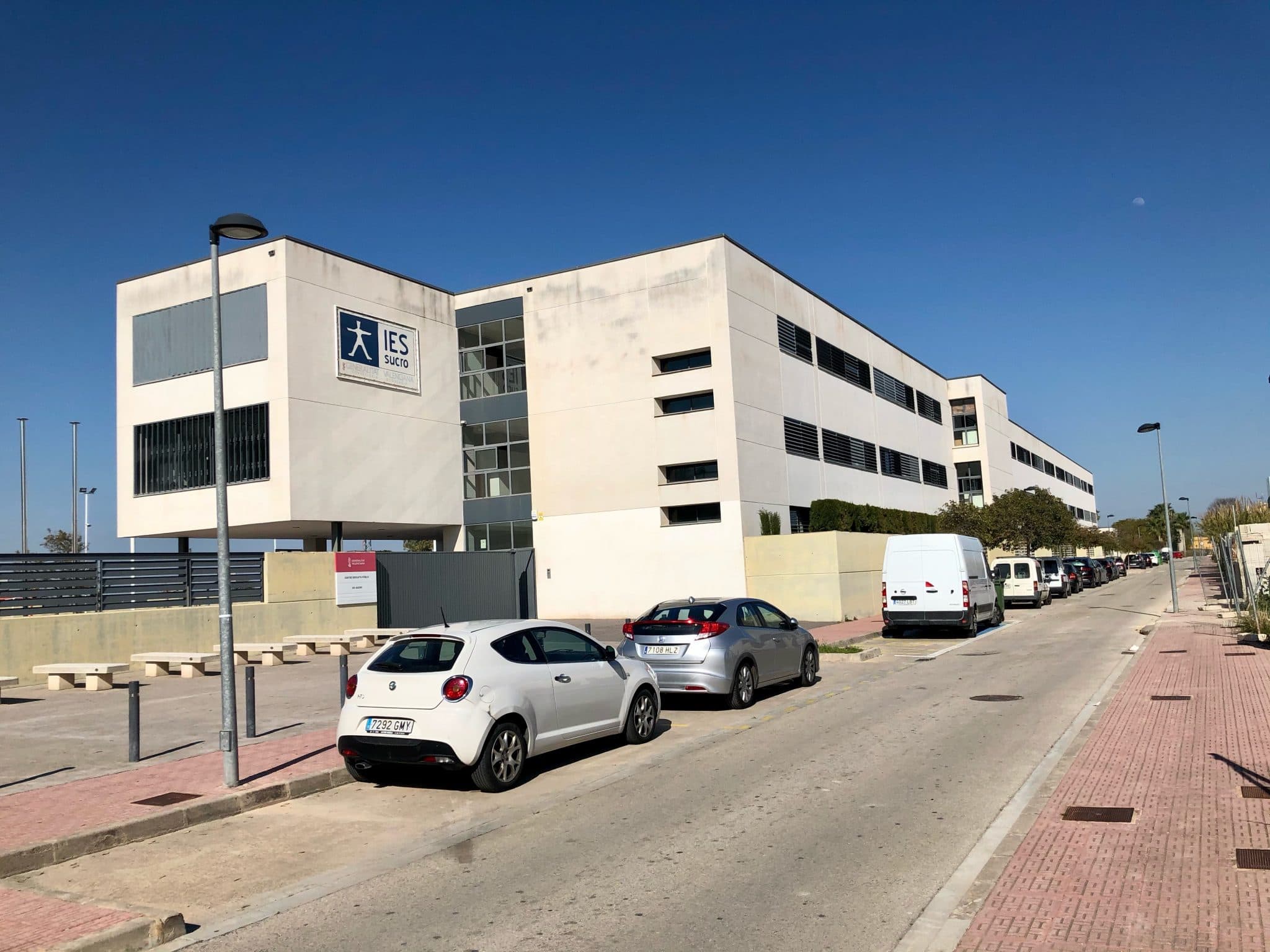 Informática de Oficina en Instituto de Educación Secundaria SUCRO (Instituto de Educación Secundaria SUCRO, Albalat de la Ribera): foto 1