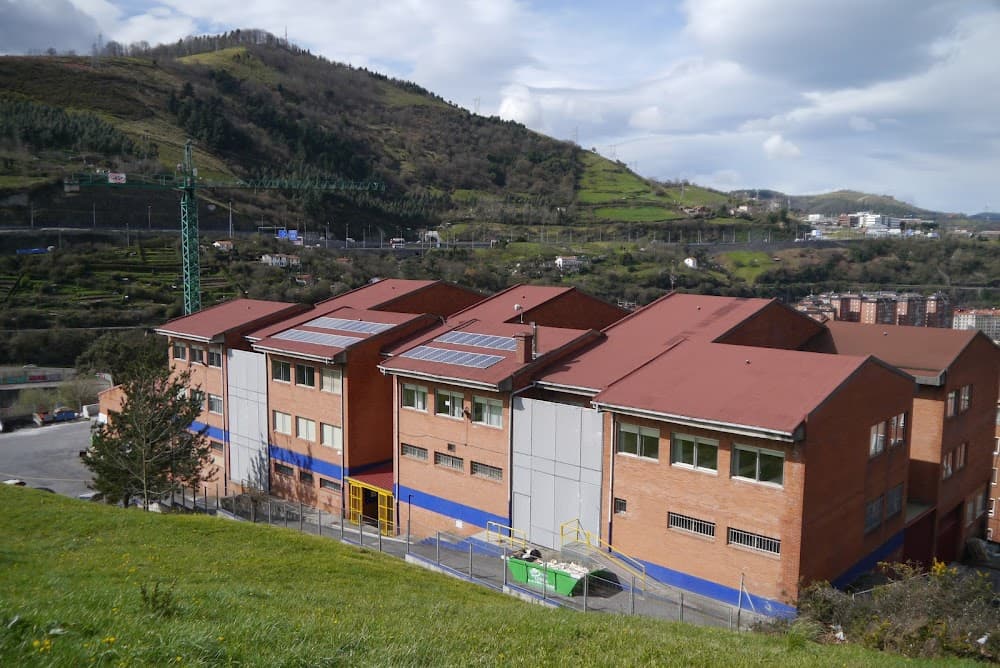 Sistemes Microinformàtics I Xarxes a Construccion Bizkaia (Construccion Bizkaia, Abusu): foto 1