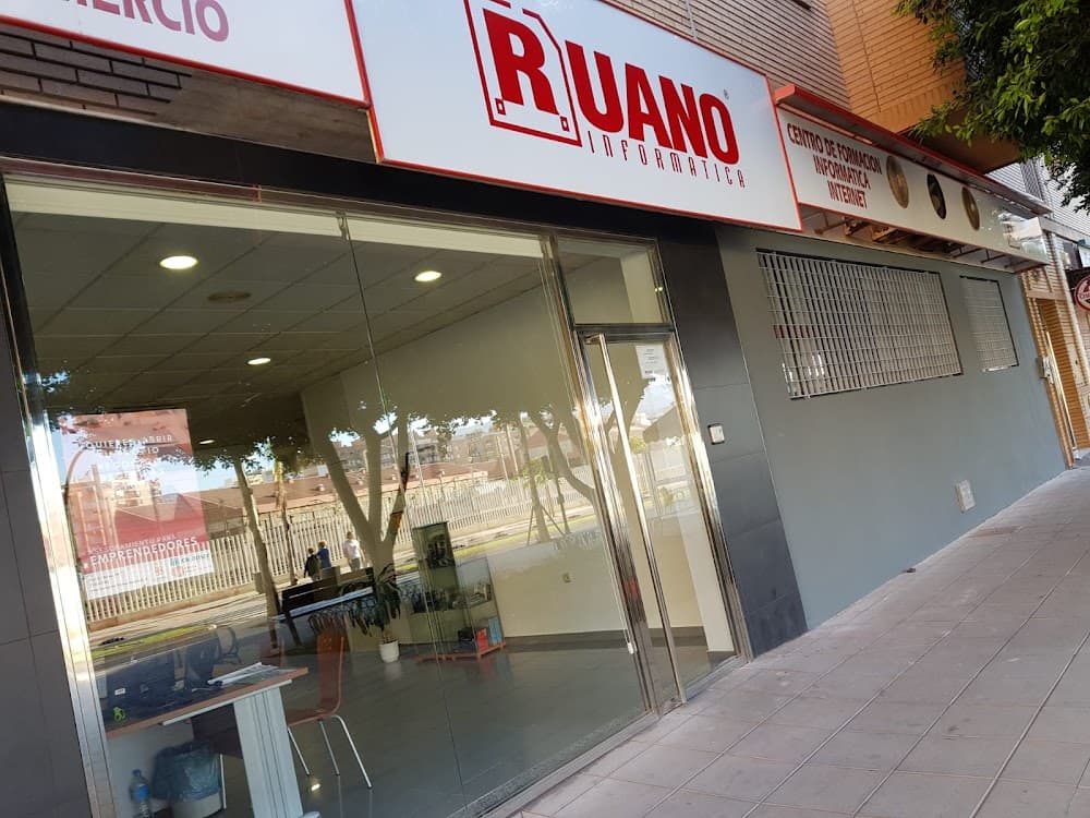Desarrollo De Aplicaciones Multiplataforma en Ruano Formación (Ruano Formación, Almería): foto 5