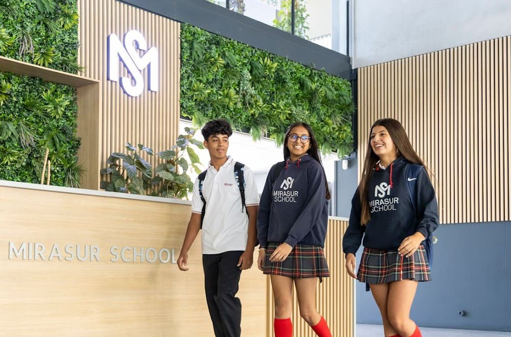 Foto secundaria del campus Mirasur