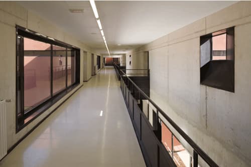Sistemes Microinformàtics I Xarxes a Newton-salas (Newton-salas, Villanueva De La Torre): foto 1
