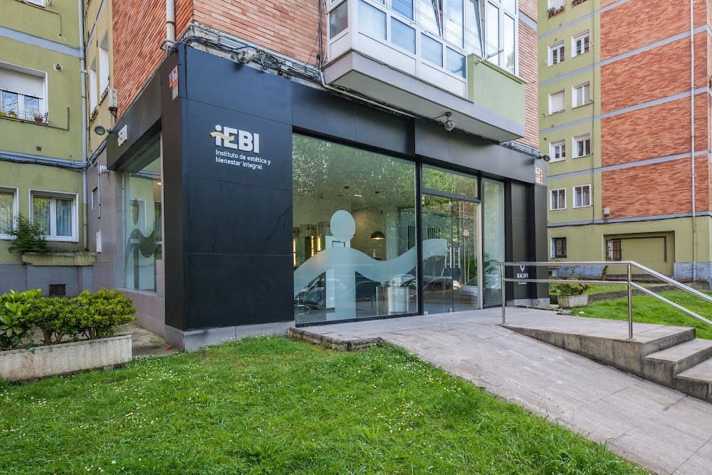 Estética Y Belleza en C.f.p.e. "escuela De Peluquería Y Estética Macavi" (C.f.p.e. "escuela De Peluquería Y Estética Macavi", Avilés): foto 4