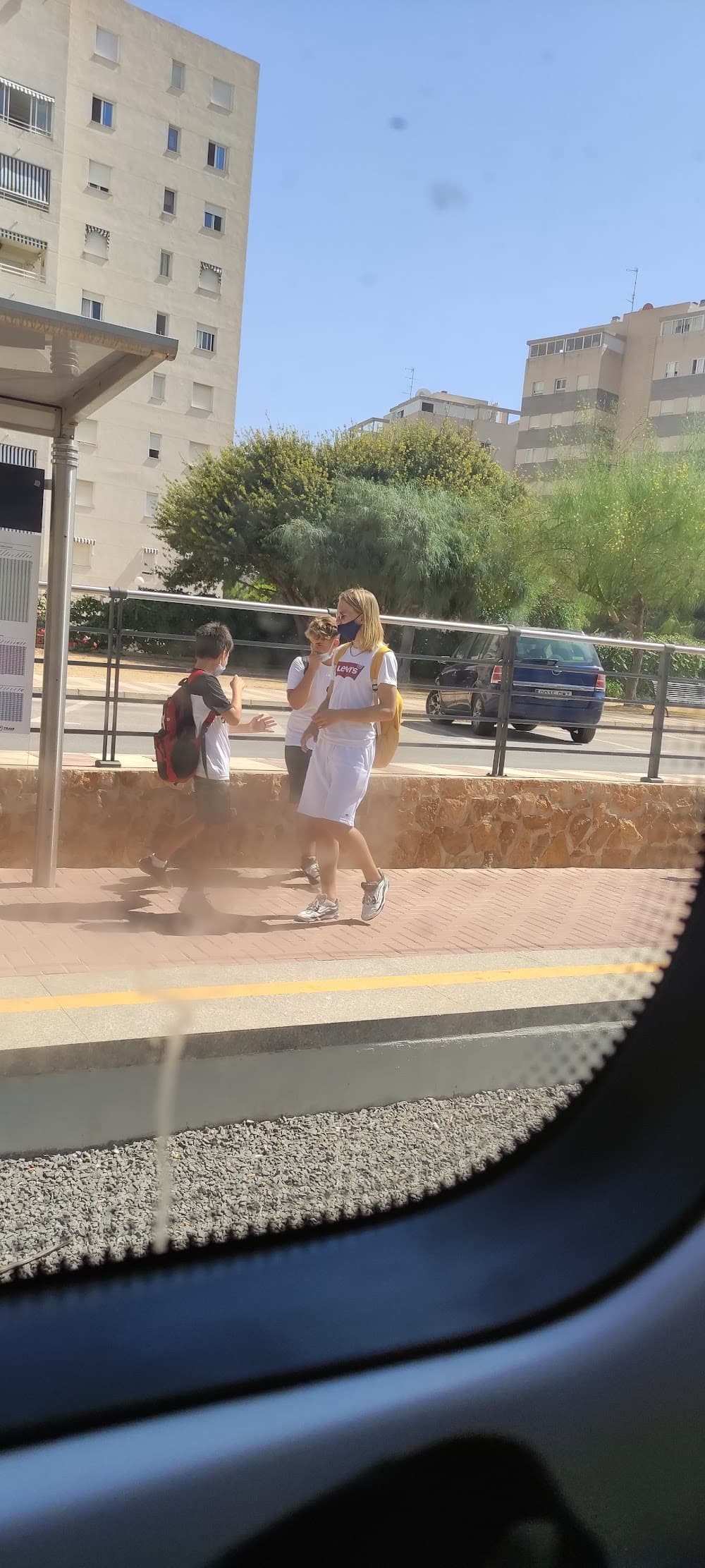 Atención A Personas En Situación De Dependencia en Enric Valor (Enric Valor, El Campello): foto 3