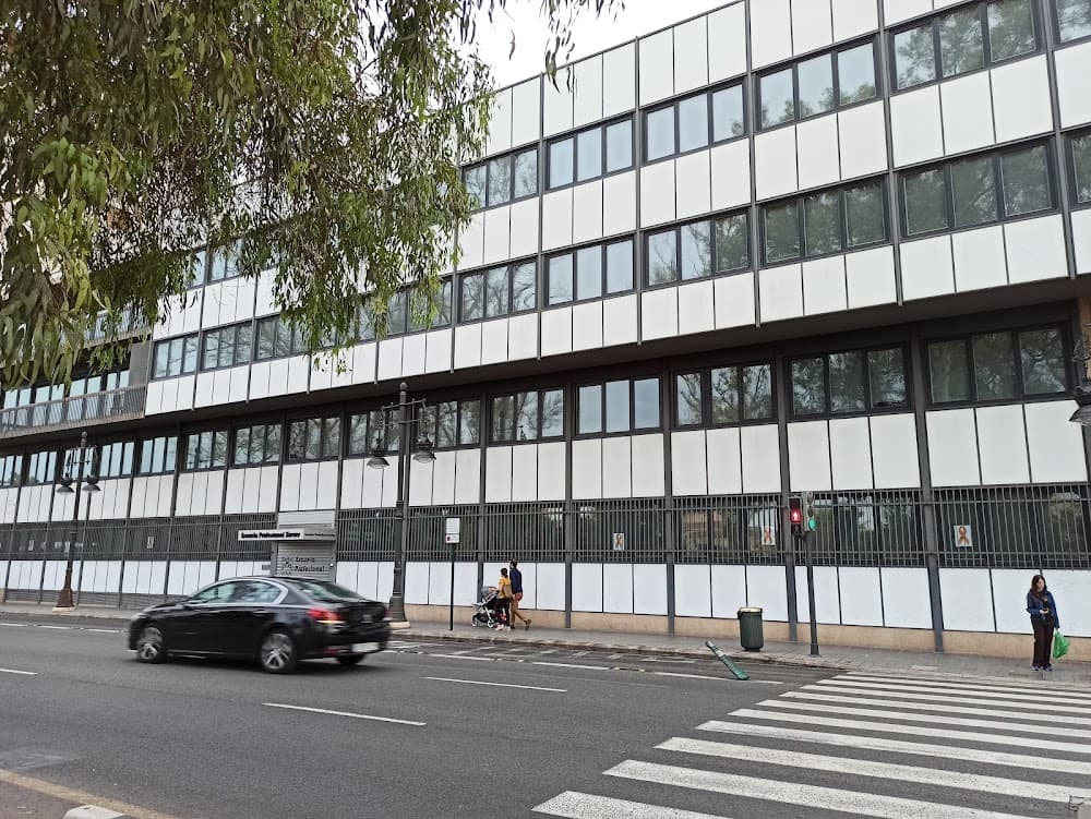 Foto secundaria del campus Escuela Profesional Xavier