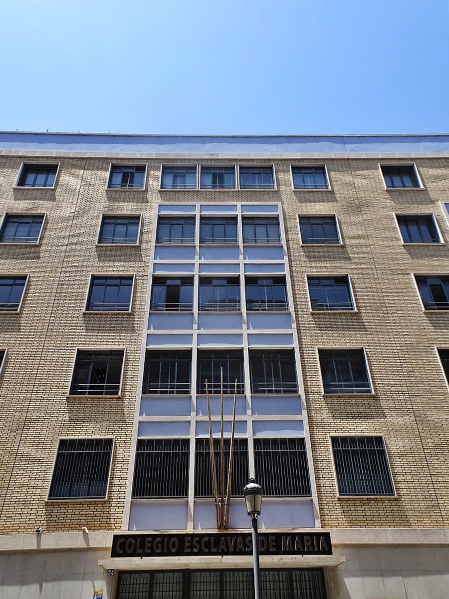 Foto secundaria del campus Esclavas De María