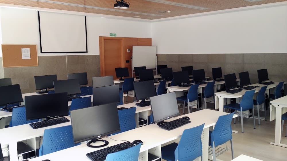 Documentació I Administració Sanitàries a María De Madariaga-salus Infirmorum (María De Madariaga-salus Infirmorum, Cádiz): foto 3