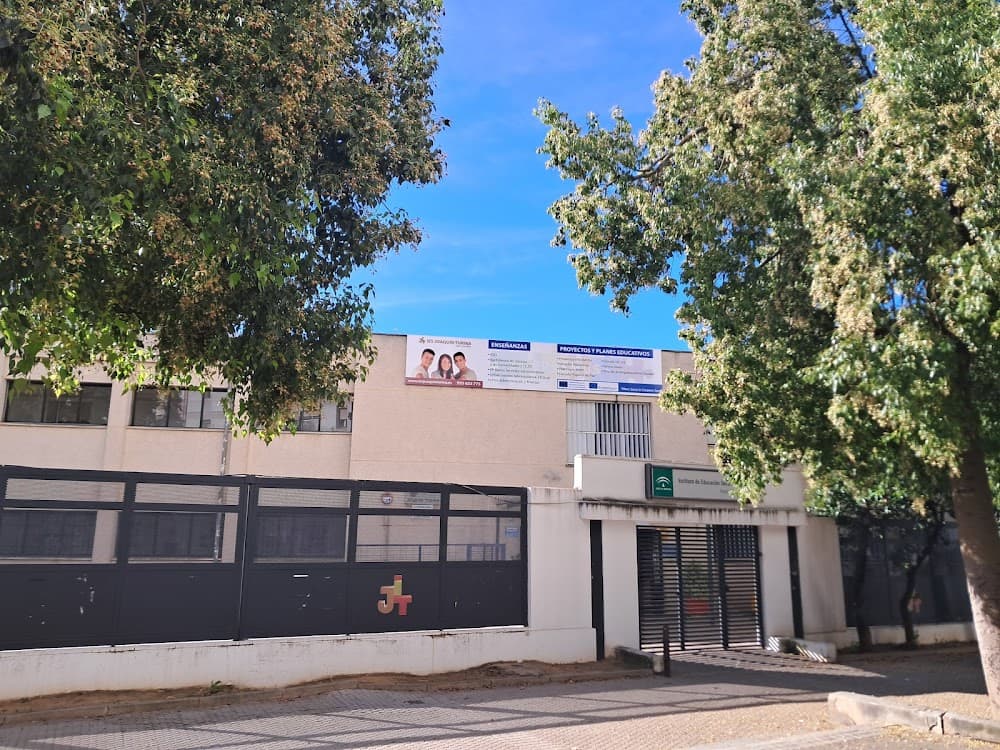 Administració I Finances a Joaquín Turina (Joaquín Turina, Sevilla): foto 2