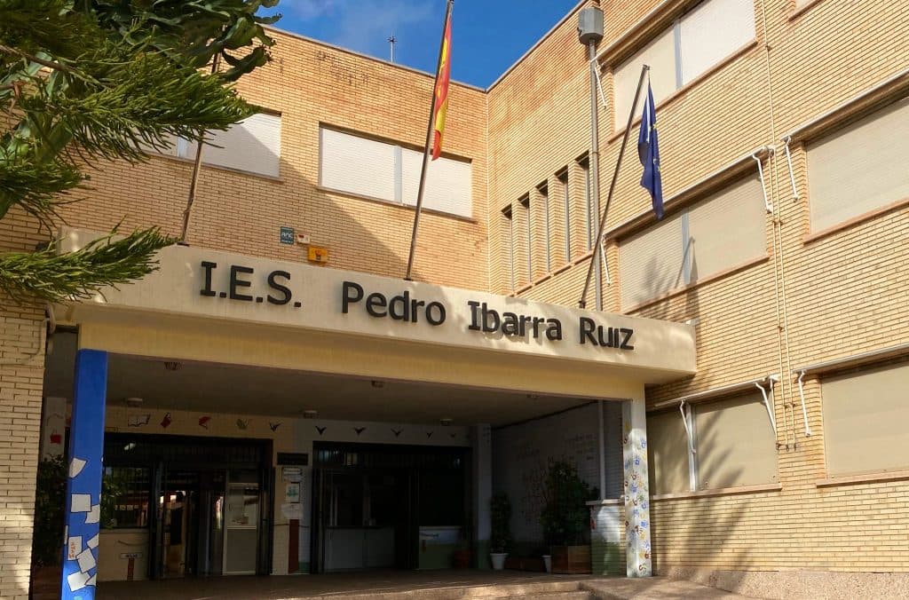 Informática y Comunicaciones en Instituto de Educación Secundaria PEDRO IBARRA RUIZ (Instituto de Educación Secundaria PEDRO IBARRA RUIZ, Elche/Elx): foto 1