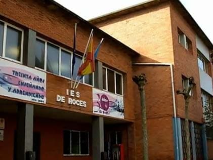 Foto secundaria del campus I.e.s. "roces"