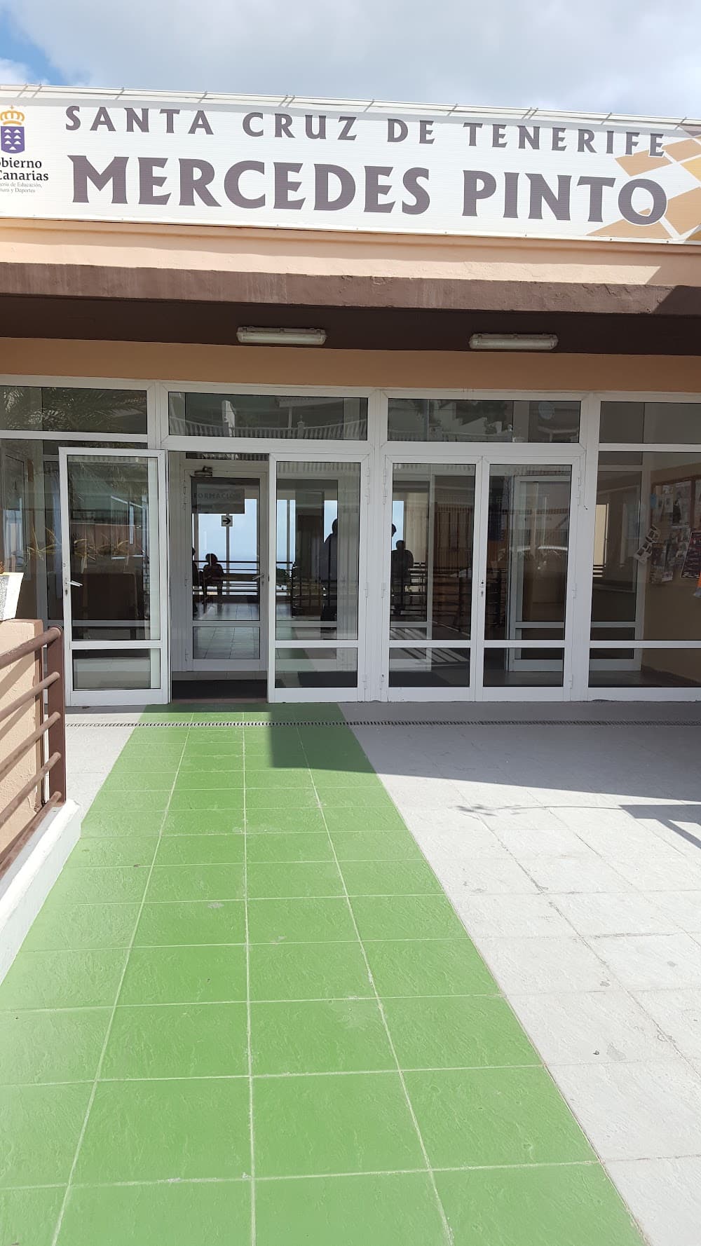 Foto del campus Santa Cruz De Tenerife Mercedes Pinto