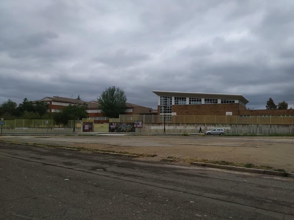 Foto secundaria del campus Cotes Baixes