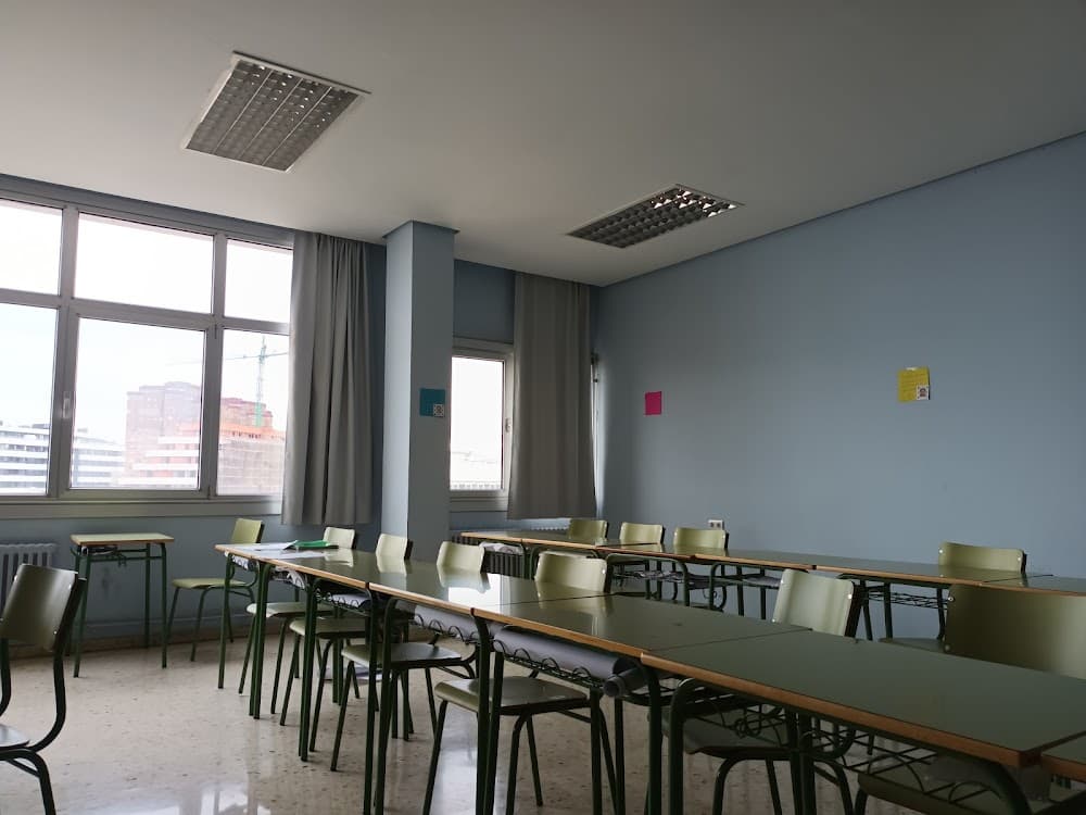 Foto secundaria del campus Centro Integrado De Formación Profesional Del Mar