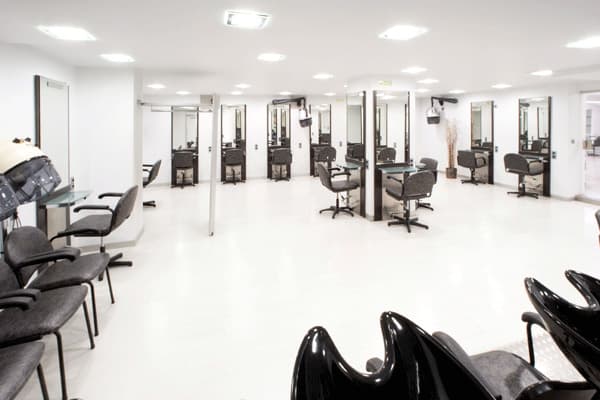 Peluquería Y Cosmética Capilar en Ramiro Mata (Ramiro Mata, Pamplona): foto 4