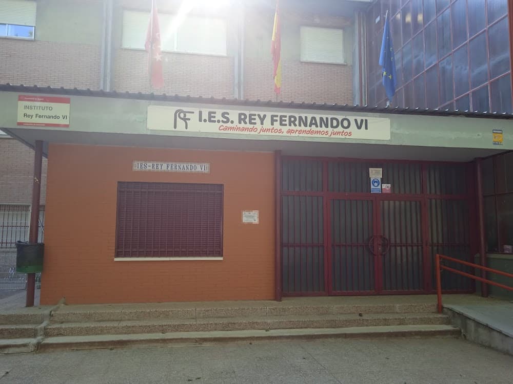 Foto secundaria del campus Rey Fernando Vi