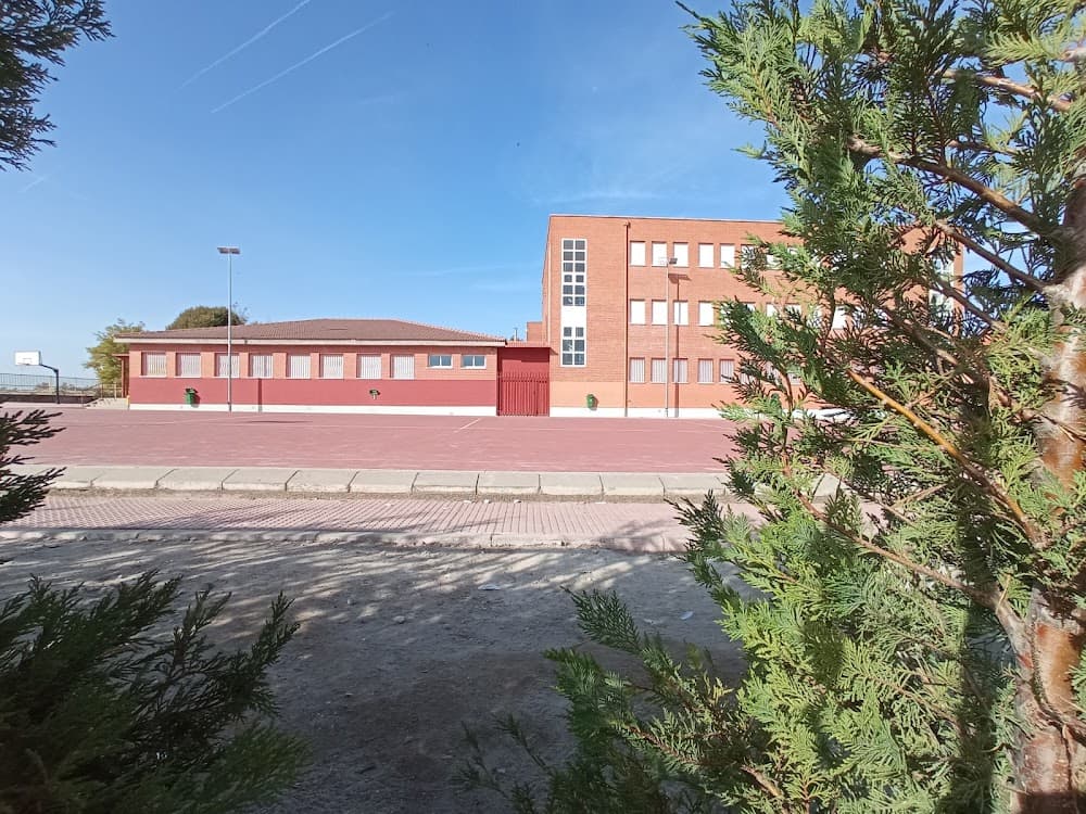 Foto secundaria del campus Juan Carlos I