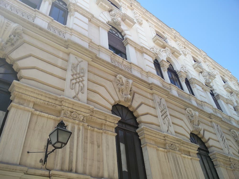 Foto secundaria del campus Maimónides