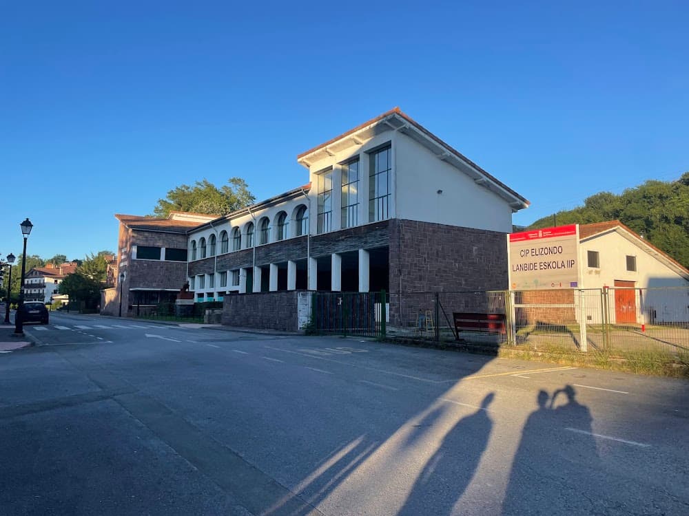 Foto secundaria del campus Elizondo Lanbide Eskola
