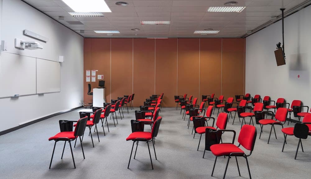 Administració De Sistemes Informàtics En Xarxa a Instituto Nebrija De Formacion Profesional (Instituto Nebrija De Formacion Profesional, Madrid): foto 5