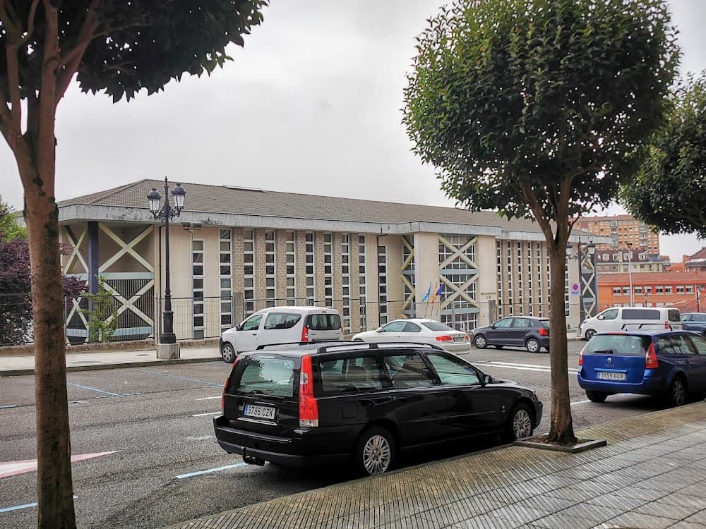 Foto secundaria del campus I.e.s. "la Ería"