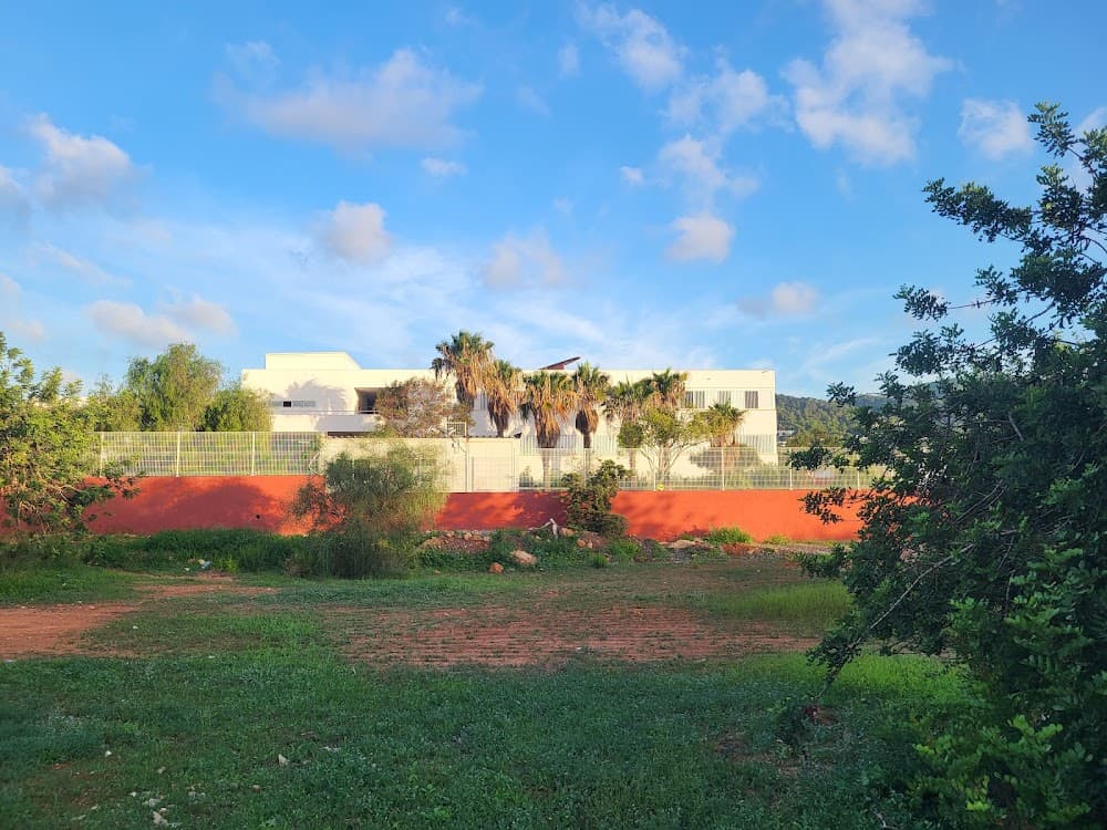 Enseñanza Y Animación Sociodeportiva en Algarb (Algarb, Sant Jordi De Ses Salines): foto 2