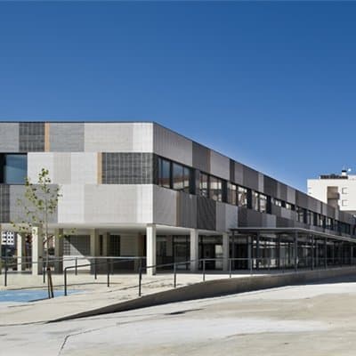 Foto secundaria del campus Montes Obarenes