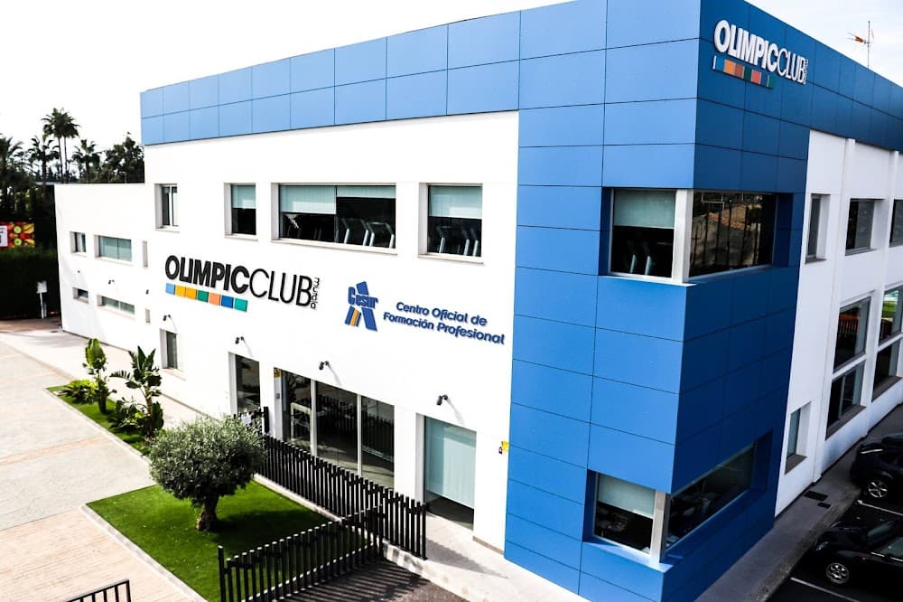 Foto secundaria del campus Cesur Murcia Olimpic