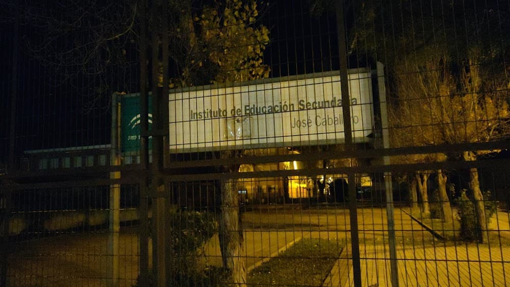 Foto secundaria del campus José Caballero