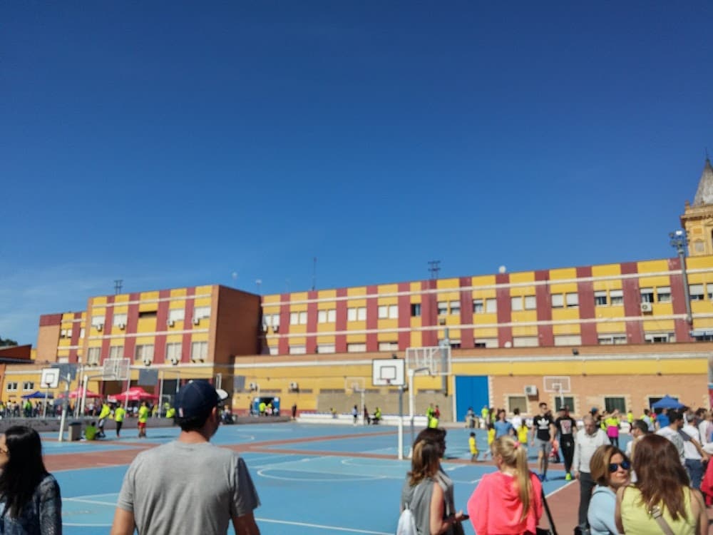 Foto secundaria del campus Salesianos Santísima Trinidad