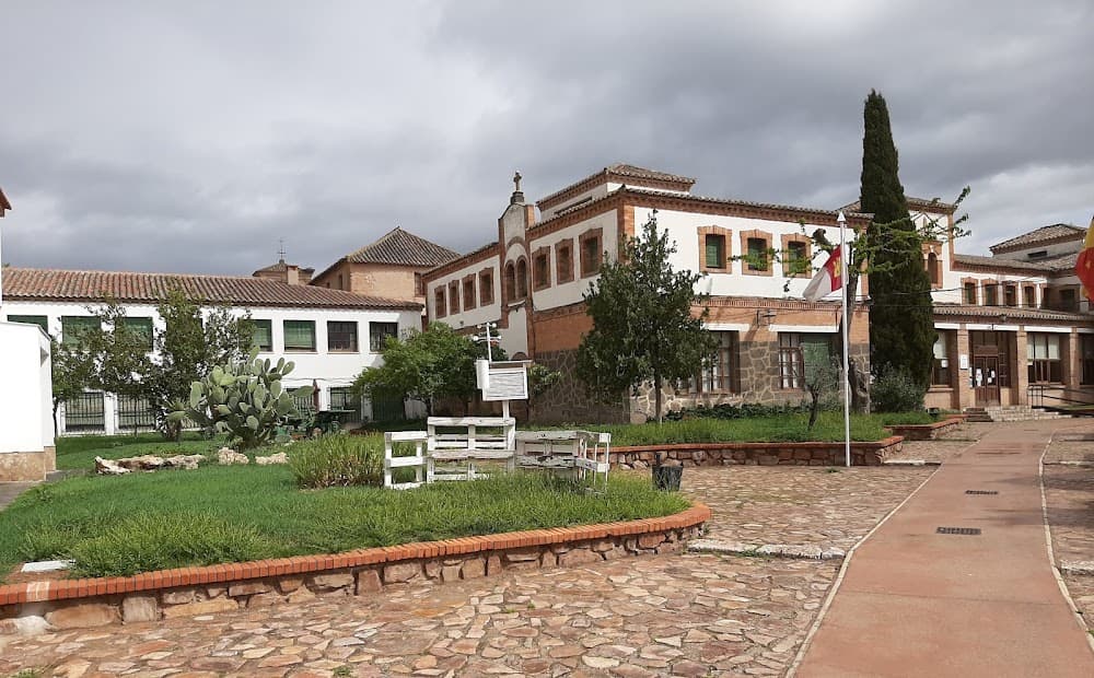 Foto secundaria del campus Antonio Calvín