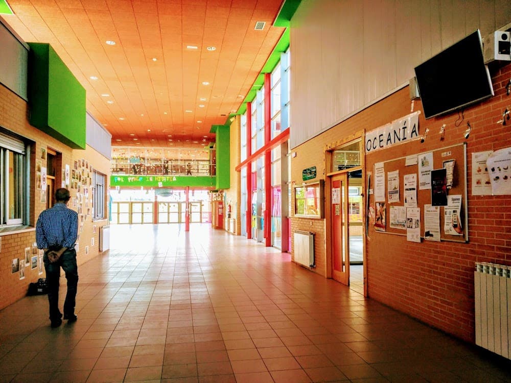 Foto secundaria del campus Ciudad Educativa Municipal Hipatia-fuhem