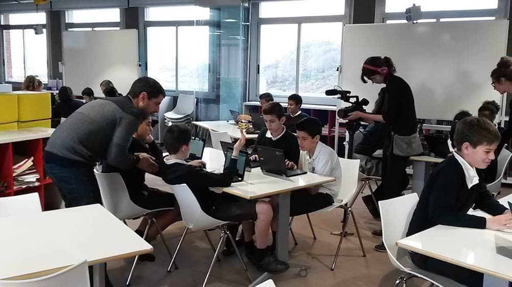 Activitats Comercials a Madre De Dios (Madre De Dios, Bilbao): foto 4