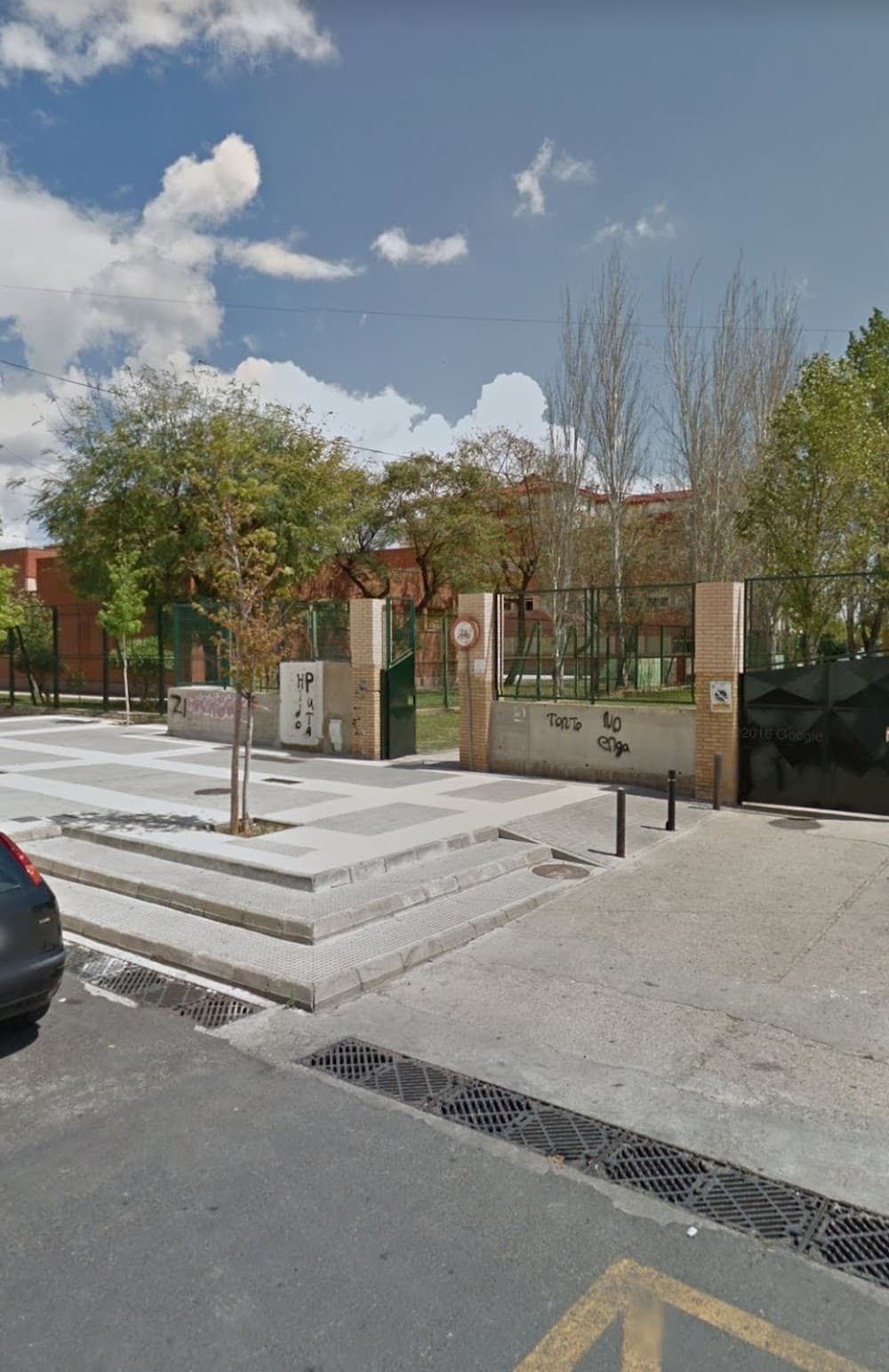 Foto secundaria del campus José Caballero