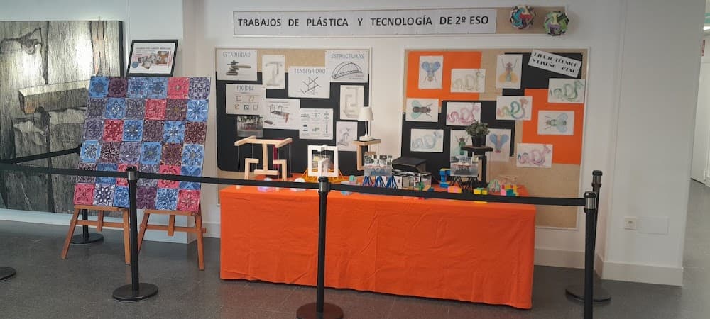 Foto secundaria del campus Profesor Maximo Trueba