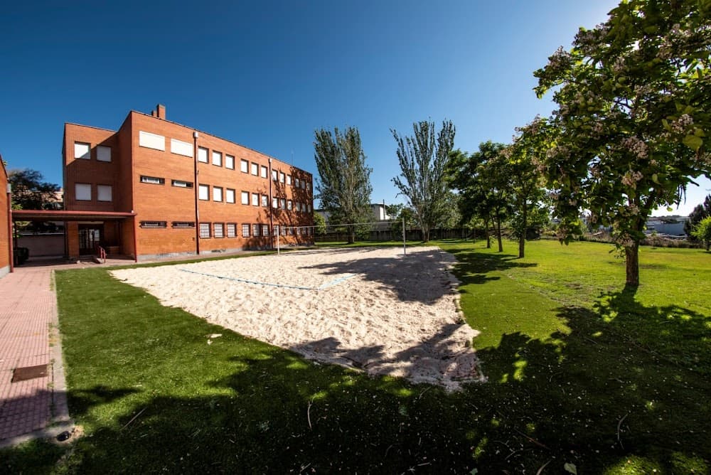 Foto secundaria del campus Virgen De La Paz