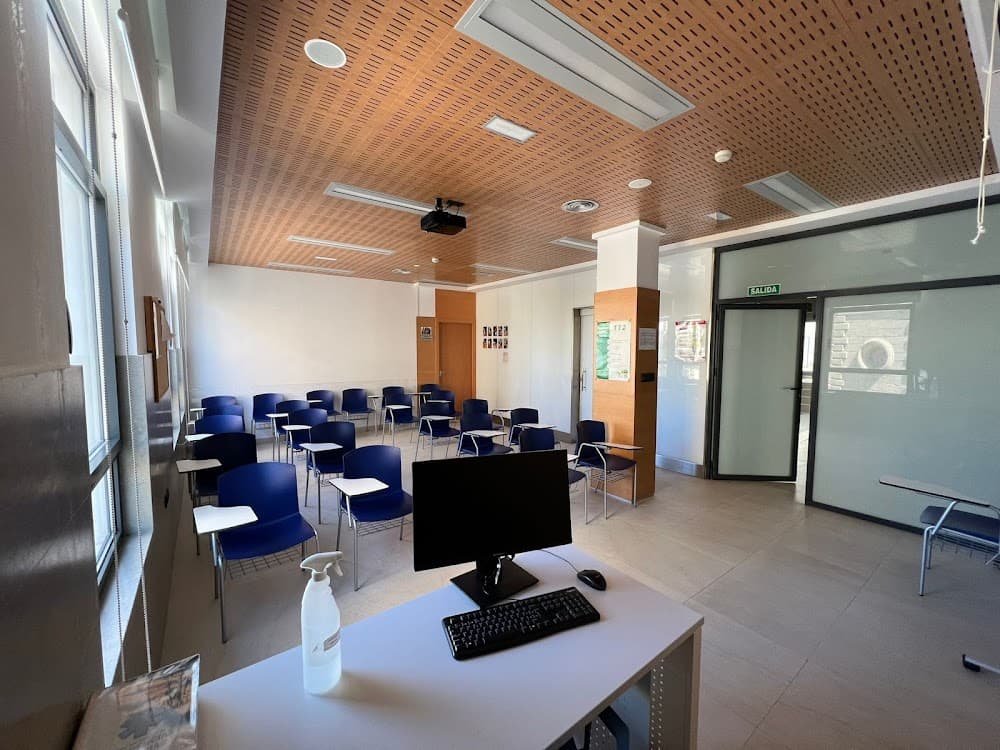 Documentació I Administració Sanitàries a María De Madariaga-salus Infirmorum (María De Madariaga-salus Infirmorum, Cádiz): foto 4