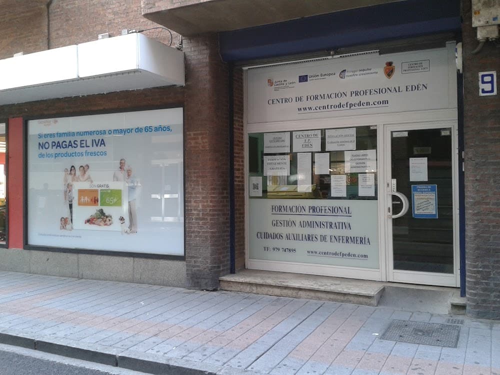 Cures Auxiliars D'infermeria a Edén (Edén, Palencia): foto 4