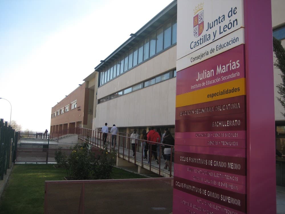 Foto secundaria del campus Julián Marías