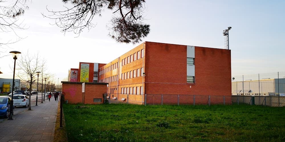 Foto del campus Valentin Turienzo