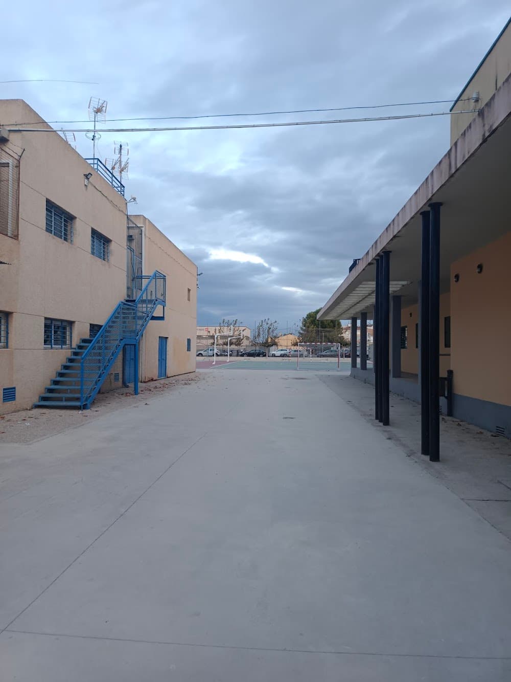 Foto secundaria del campus Aljada