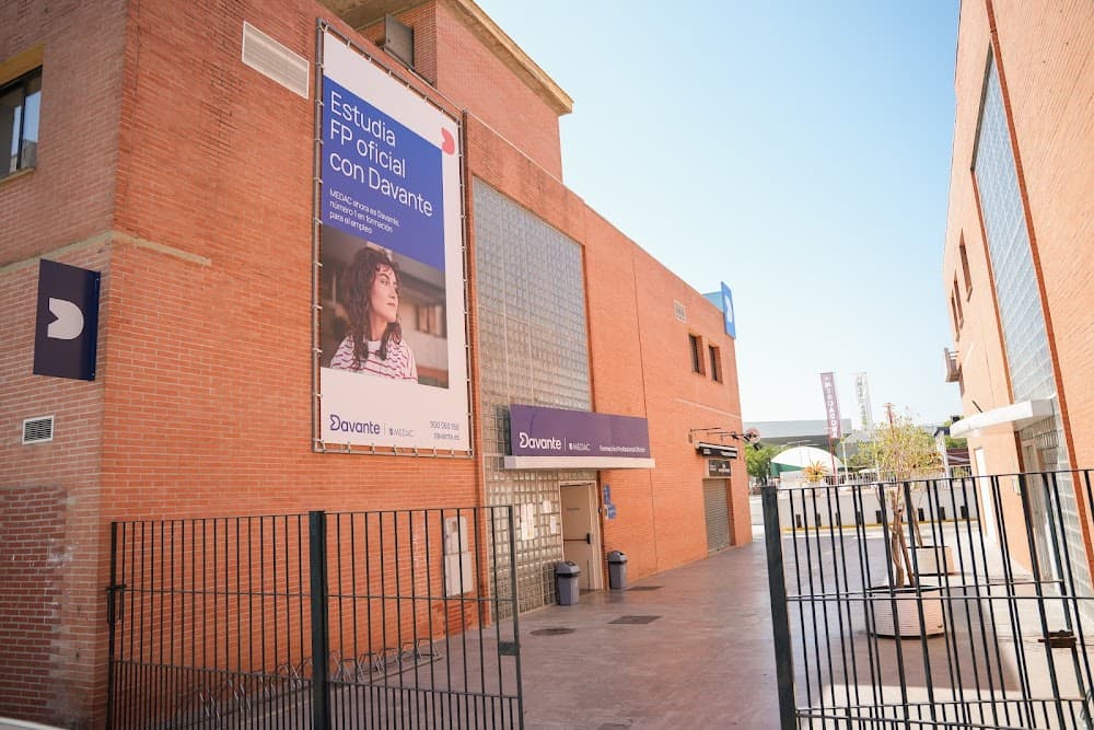 Foto secundaria del campus Medac Sevilla