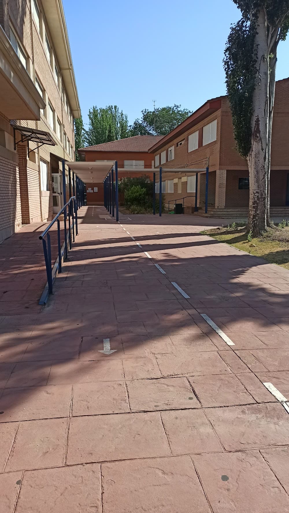 Foto secundaria del campus San Isidro