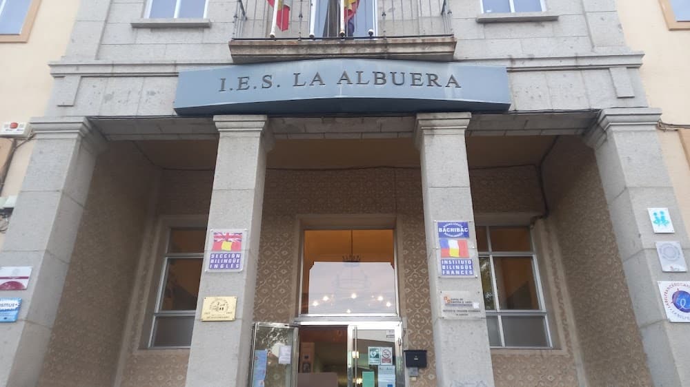 Foto secundaria del campus La Albuera
