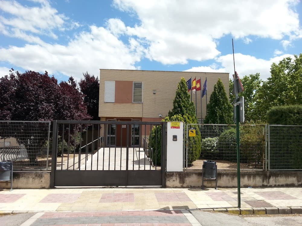 Jardineria I Floristeria a Vicente Cano (Vicente Cano, Argamasilla De Alba): foto 1